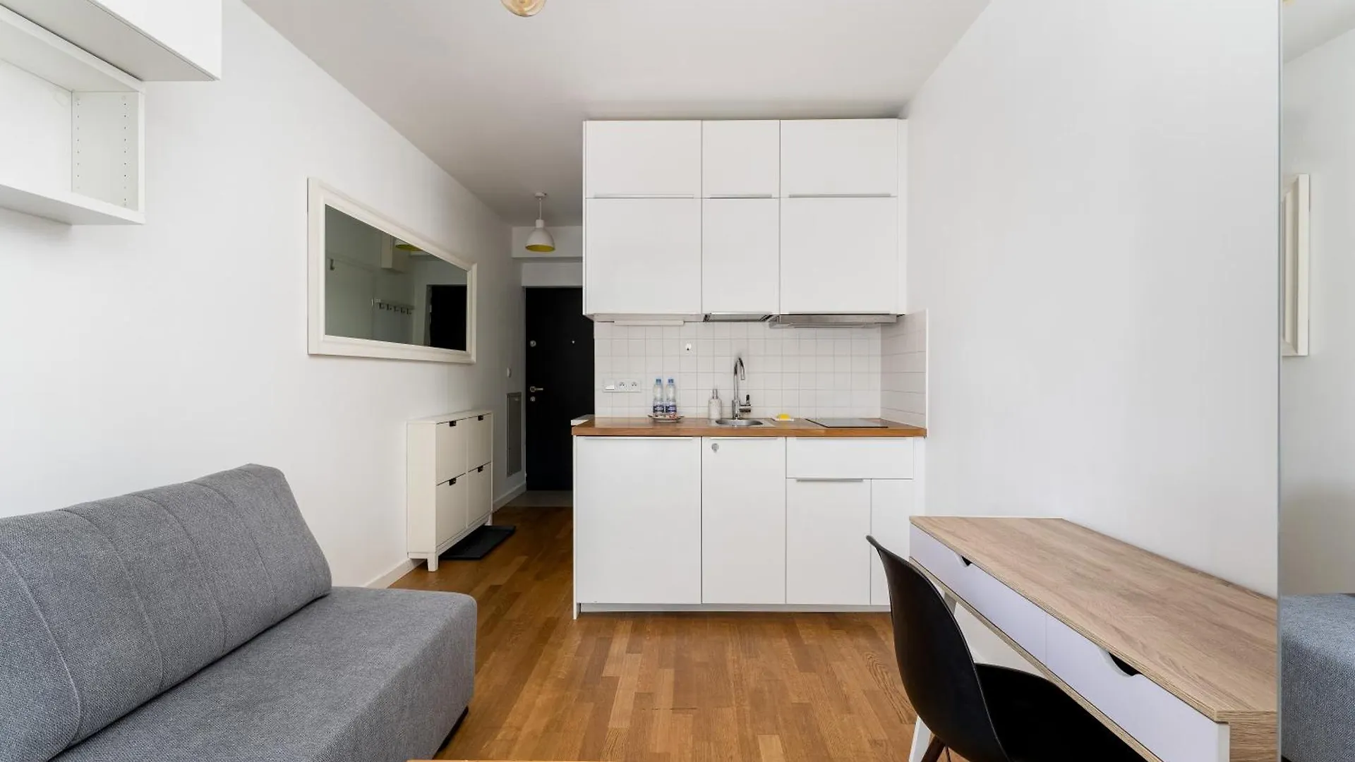 Podgorze Studio With Balcony Krakow