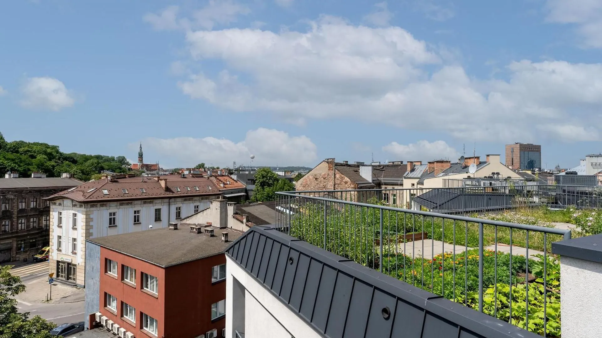 아파트 Podgorze Studio With Balcony 크라쿠프